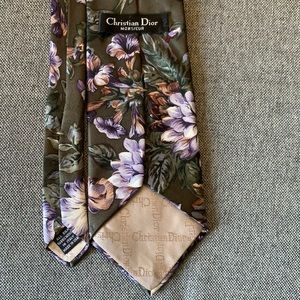 Men’s Christian Dior Floral Silk Tie